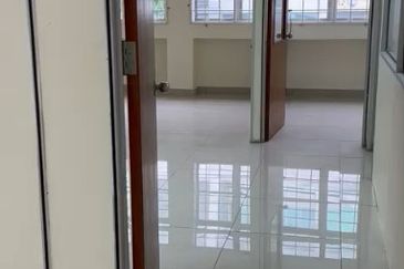 Jalan Kenari, Bandar Puchong Jaya