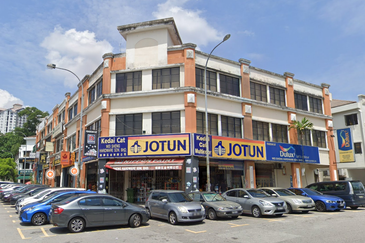 Jalan Kenari, Bandar Puchong Jaya