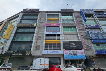 One Puchong Bussines Park