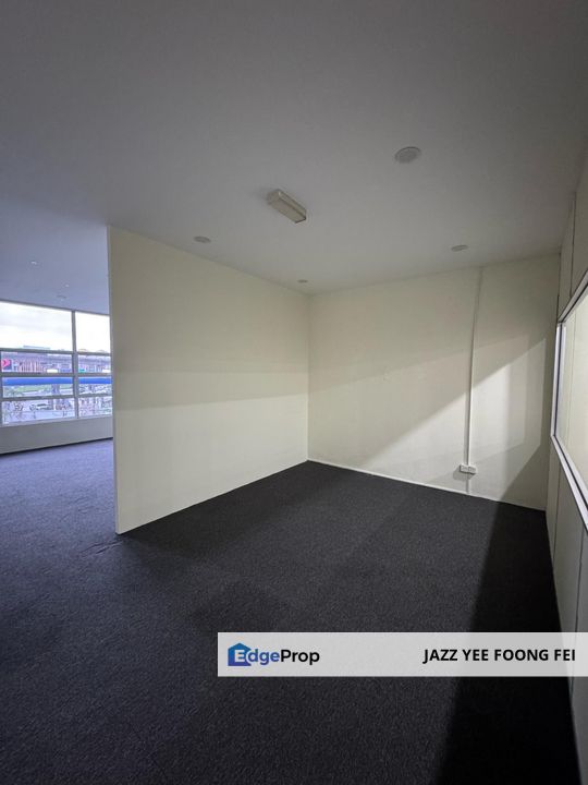 【Puchong Jaya】1st Floor Renovated Office Space for Rent, Selangor, Puchong
