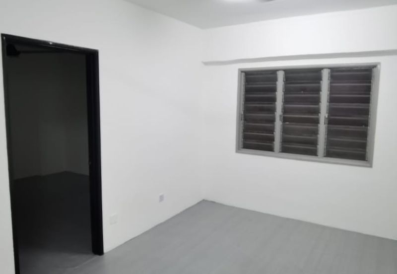 Sri Rakyat Apartment