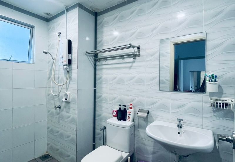 Impiana Sky Residensi @ The Earth