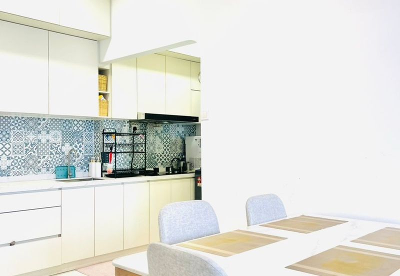 Impiana Sky Residensi @ The Earth