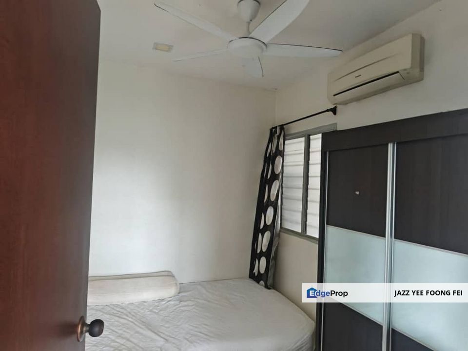 Merak Apartment 【Nice & Fully Furnished】@ Bandar Kinrara for Sale, Selangor, Bandar Kinrara Puchong