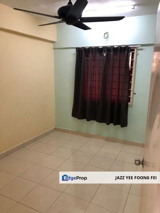 Pangsapuri Segar Ria 【Well maintain unit】for Sale, Kuala Lumpur, Cheras