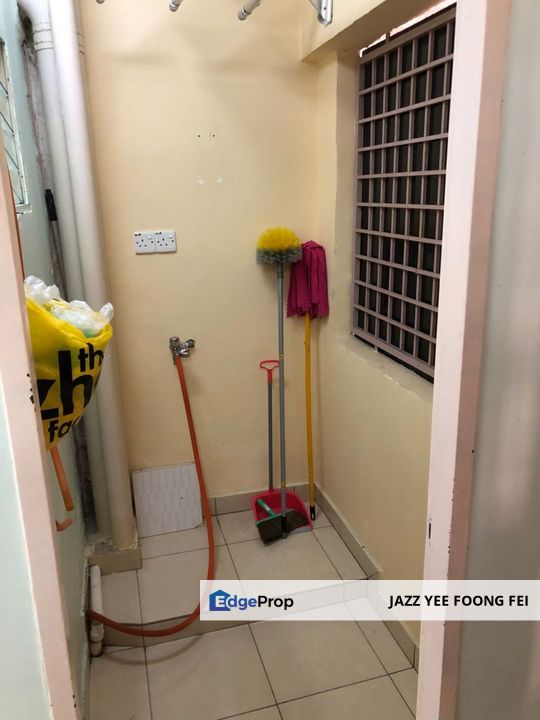 Pangsapuri Segar Ria 【Well maintain unit】for Sale, Kuala Lumpur, Cheras