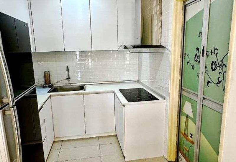 Sutramas Apartment