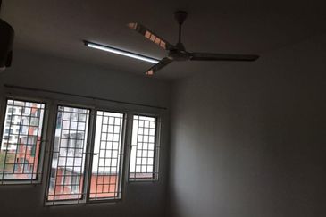 Kenanga Apartment, Puchong