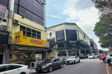 Jalan Kenari, Bandar Puchong Jaya
