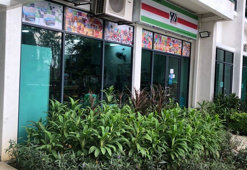 LaCosta, Sunway South Quay