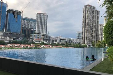 LaCosta, Sunway South Quay