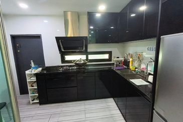 Taman Saujana Puchong