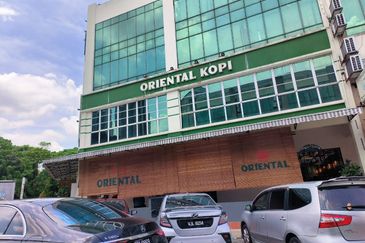 Bandar Puteri Puchong Shop Lot For Sale