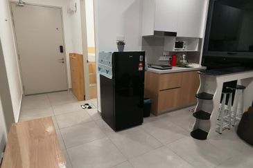 Yolo Signature Suites