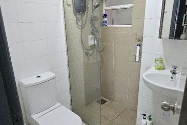 The Zest @ Kinrara 9