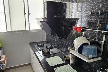 The Zest @ Kinrara 9