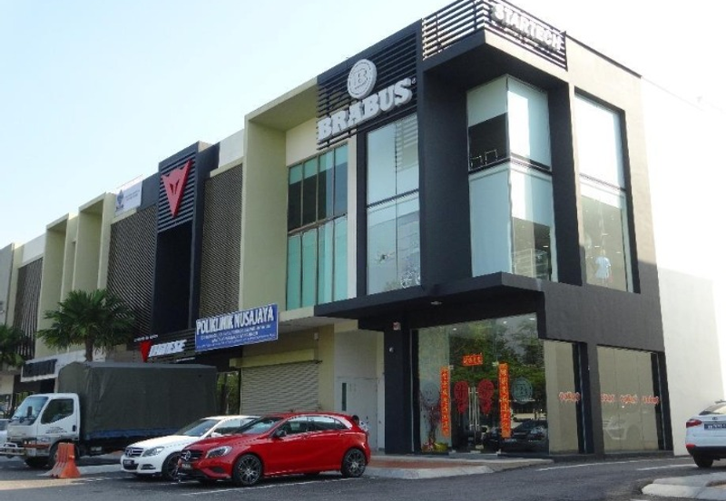 HiCom-Glenmarie Industrial Park