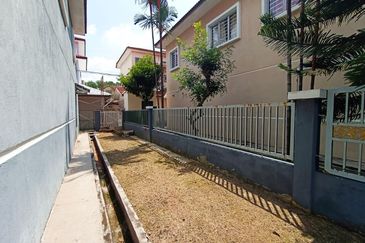 Taman Mutiara Puchong