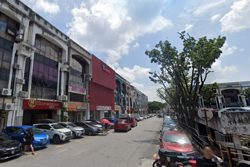Jalan Kenari, Bandar Puchong Jaya