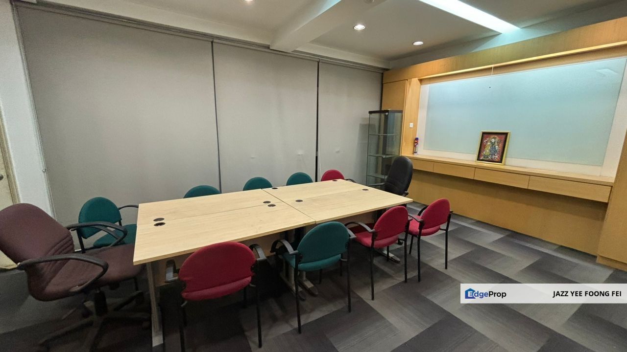 【Renovated】IOI Boulevard @ Duplex office for sale, Selangor, Puchong
