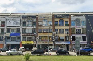 Bandar Sunway | Endlot Main Road | Ground Floor Shop for Rent | Taman Subang Indah