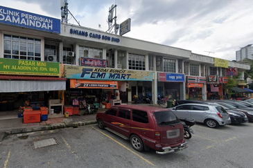 Jalan Camar, Seksyen 4 Kota Damansara