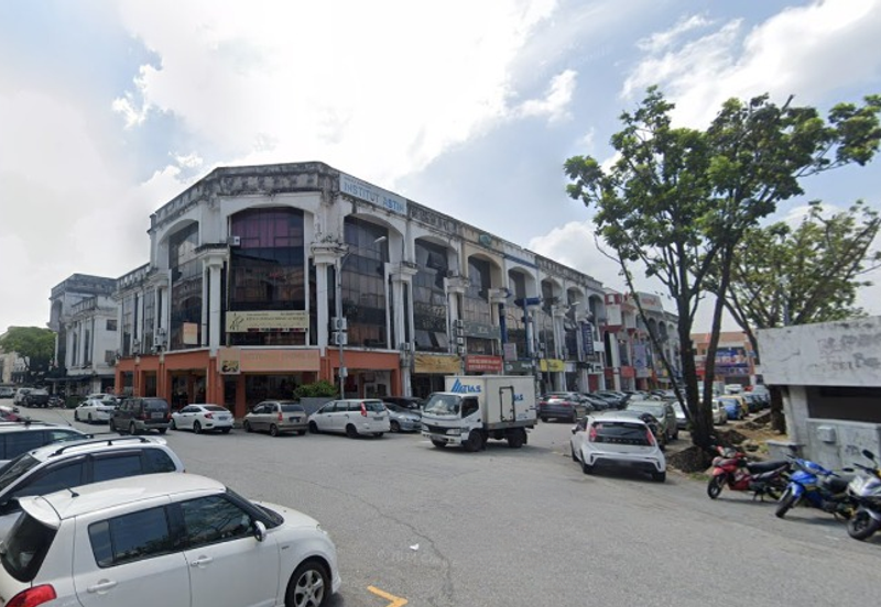 Jalan Kenari, Bandar Puchong Jaya