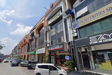 Jalan Kenari, Bandar Puchong Jaya