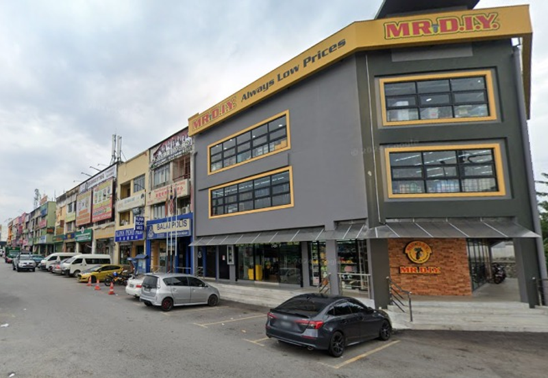 Taman Sungai Besi Indah