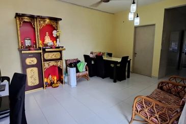 Pangsapuri Akasia, Bandar Botanic