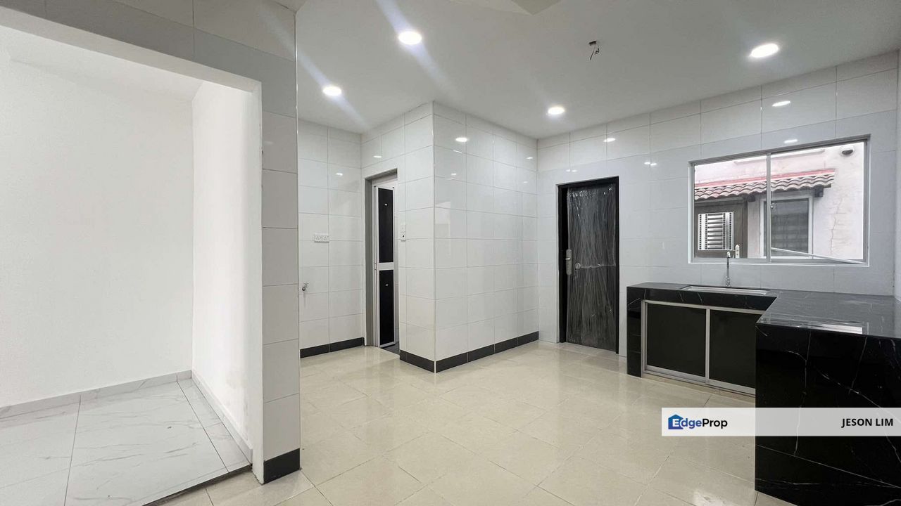 Bandar Sentosa Klg @Fully Renovated & Extended 2 Storey 2R2B 15X55 for Sale RM358k, Selangor, Klang