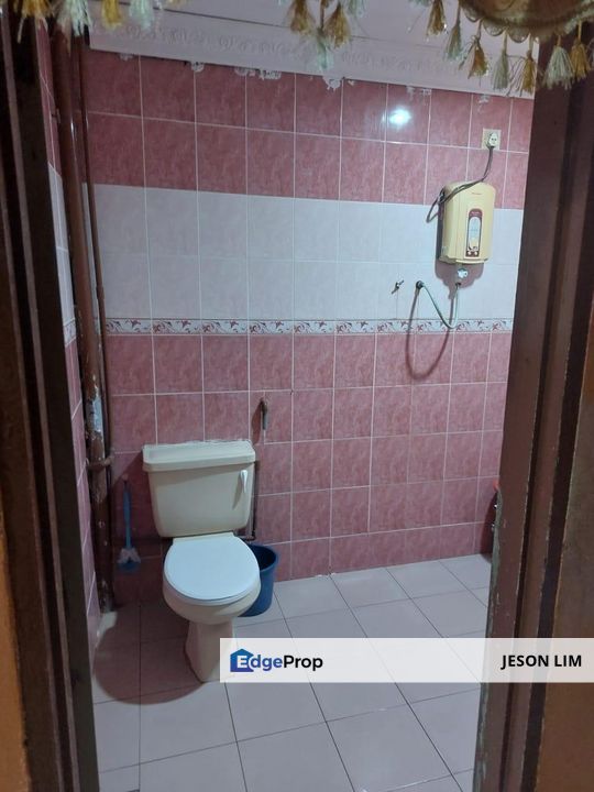 Klang Utama @Fully Extended Single Storey 20X65 3R1B for Sale RM350k, Selangor, Klang