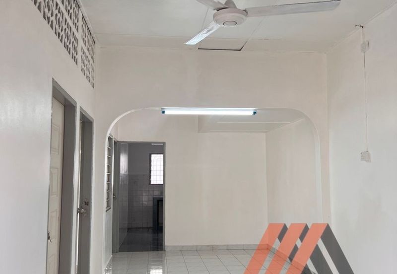 Taman Tepi Sungai ( Taman Teluk Pulai Indah )