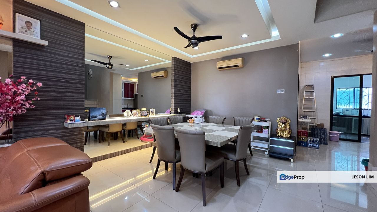 LRT 3 @Bukit Tinggi 2 @Fully Extended 2 Storey Superlink 24X75 4B4B For Sale RM1.05mils, Selangor, Klang