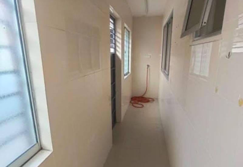 Jalan Makyong, Bandar Bukit Raja