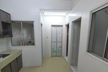 Jalan Makyong, Bandar Bukit Raja