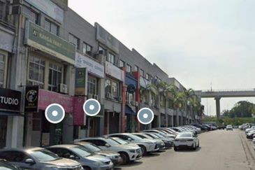 Bayu Tinggi Commercial Centre -Taipan