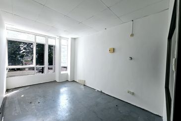 Jalan Sungai Burung, Bukit Rimau