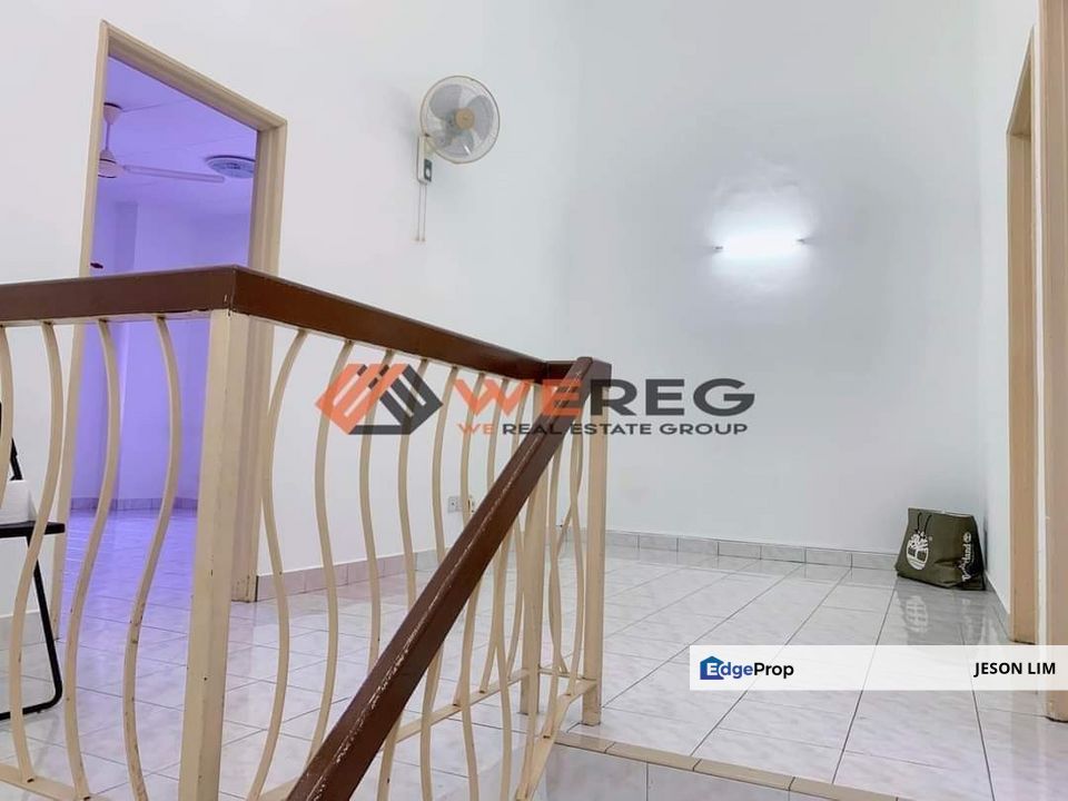 Gated Bukit Rimau Sri Suria @Partial Furnished 2 Storey 22X75 4R3B For Sale RM838k, Selangor, Shah Alam
