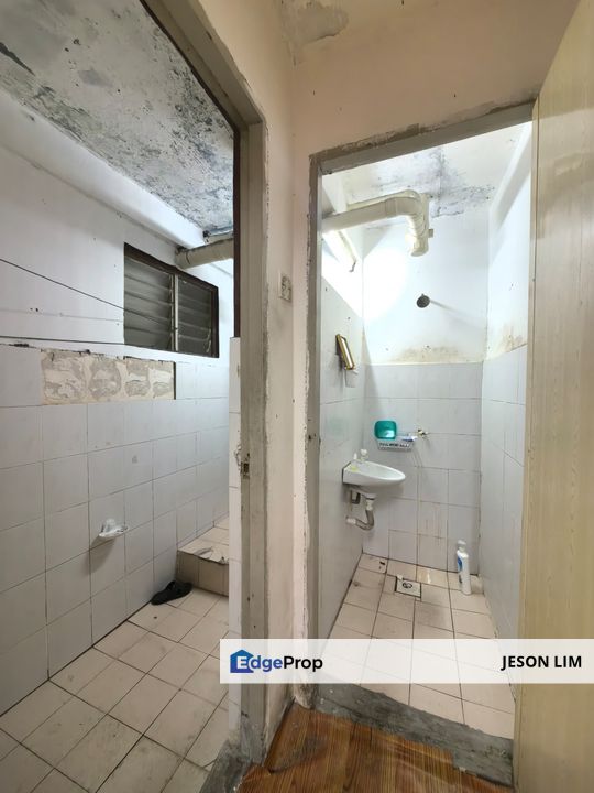 Flat Chi Liung @Next to Bukit Tinggi 616sqft 3R2B for Sale RM80,000, Selangor, Klang