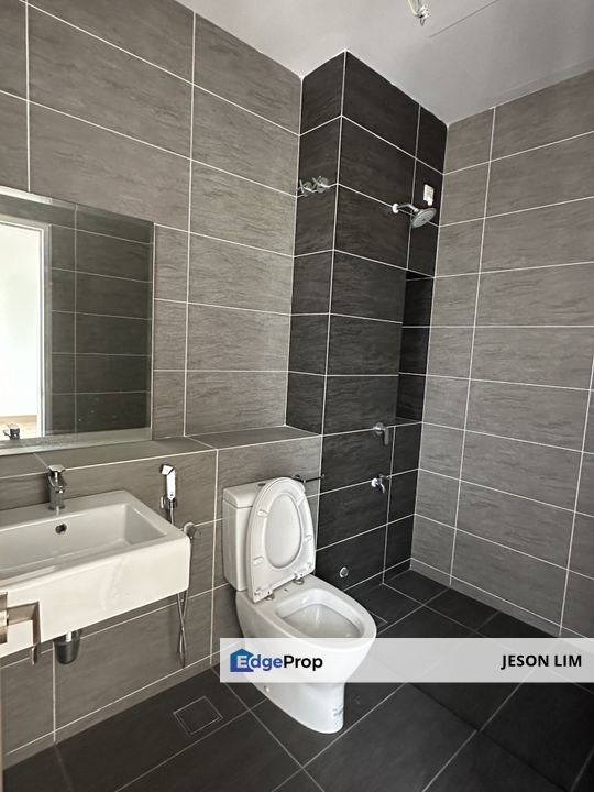 Krya Bukit Raja @2 Storey 20X75 for Sale RM760k, Selangor, Klang