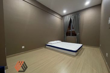 Adria Residence @ Gravit8