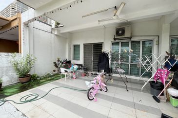 Taman Ehsan Jaya, Pendamaran