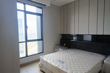 Hill10 Residence @ i-City