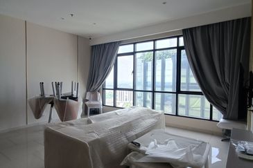 Hill10 Residence @ i-City