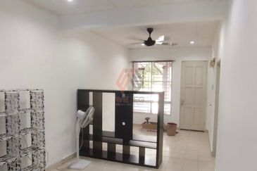 Jalan Makyong, Bandar Bukit Raja