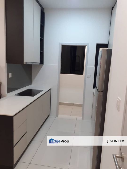  Amber Residence 25.7 Kota Kemuning @Partial Furnished 560sqft for Sale RM395k, Selangor, Kota Kemuning