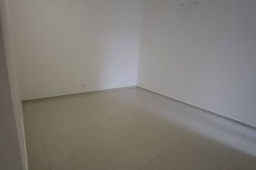 Canary Garden @Bandar Bestari