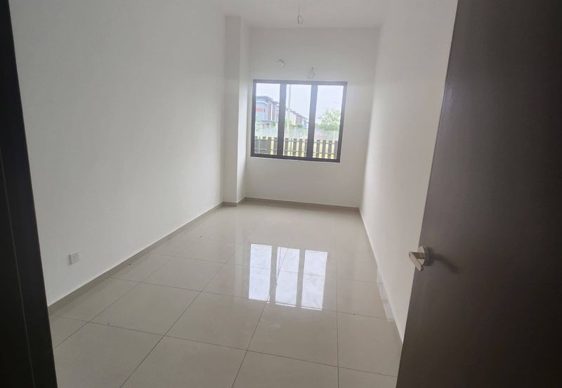 Canary Garden @Bandar Bestari