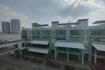 BBT One Boulevard, Bandar Bukit Tinggi